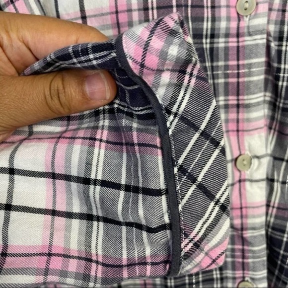 Victoria's Secret Pajama Top Button Down Shirt Plaid Long Sleeves XSmall - Picture 6 of 6